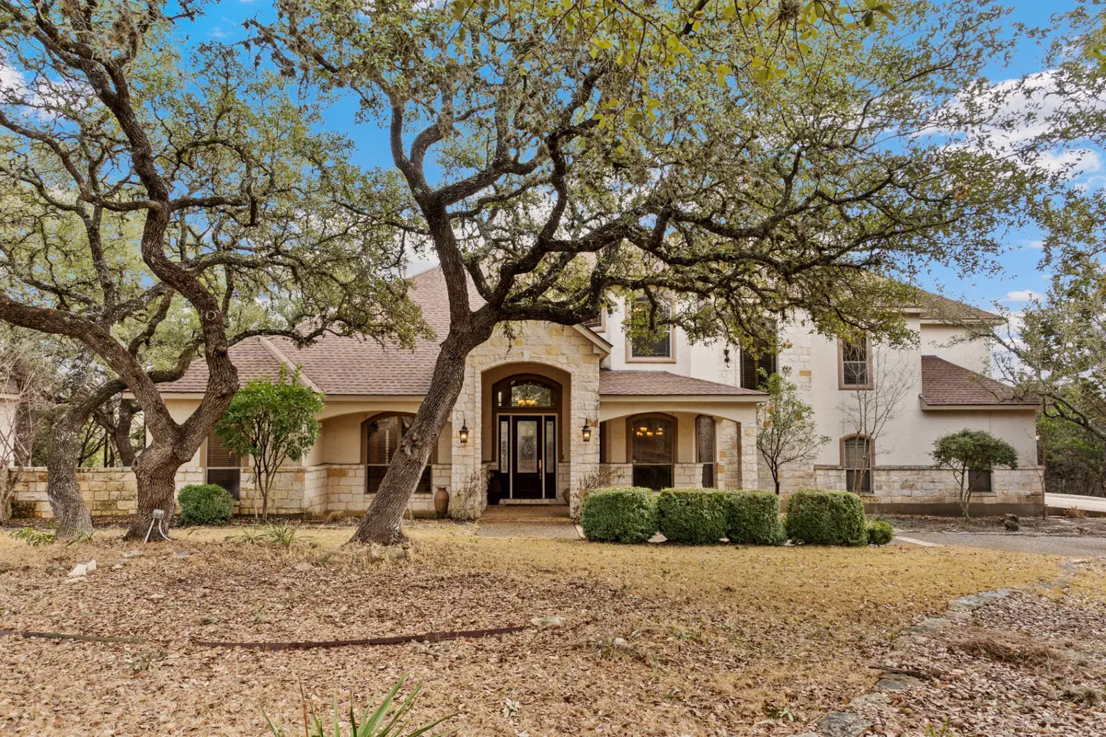 Professional exterior painting project in Fort Worth by That 1 Painter