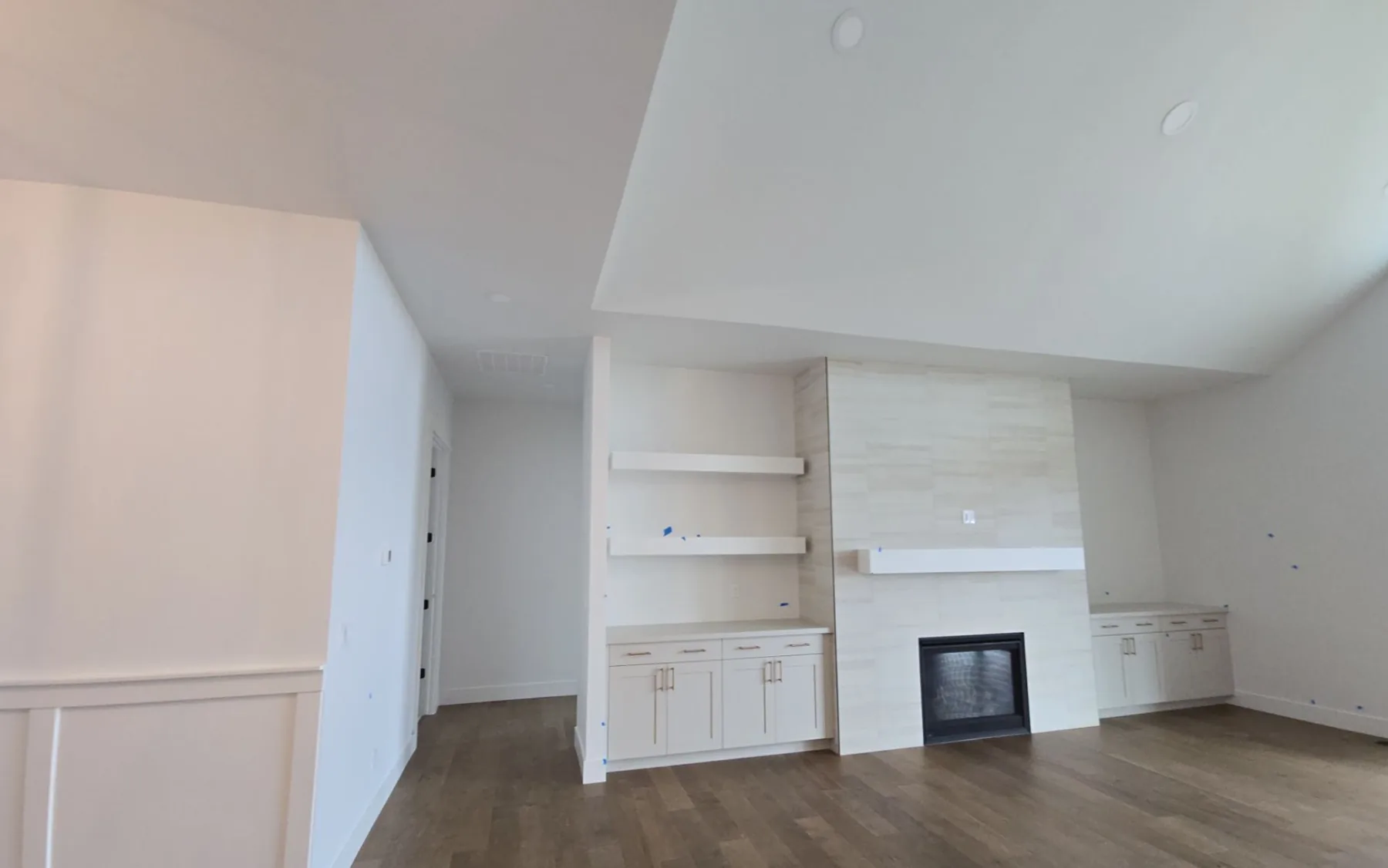 Professional interior painting project in Miami by That 1 Painter