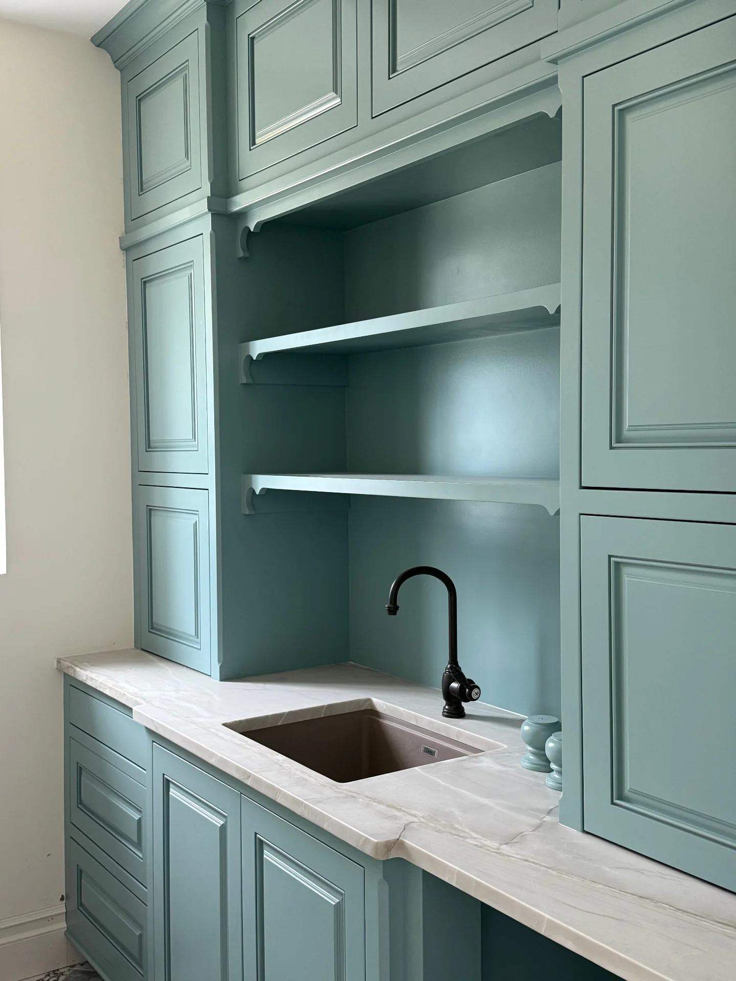 Professional cabinet & interior painting project in Charleston by That 1 Painter