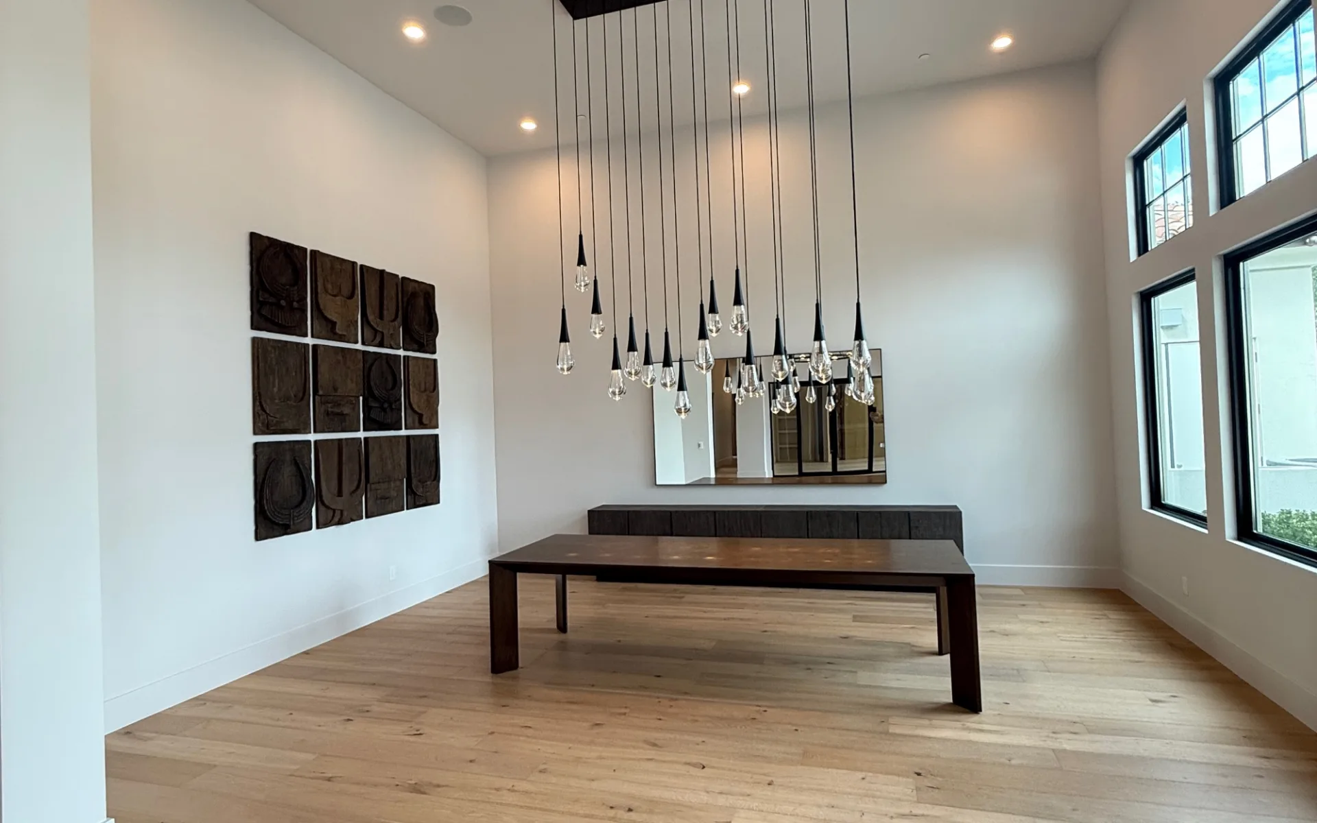 Professional interior painting project in Chattanooga by That 1 Painter