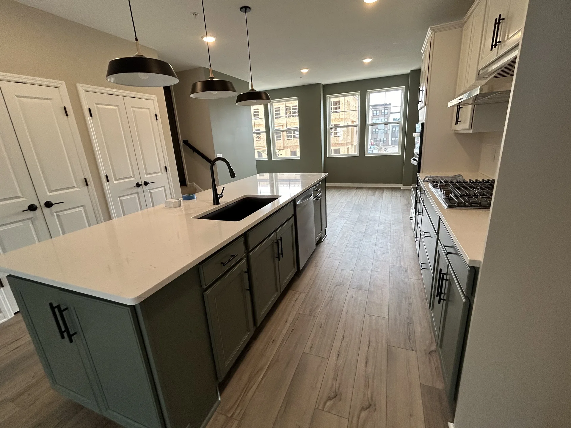 Professional interior painting project in Bradenton-Venice by That 1 Painter