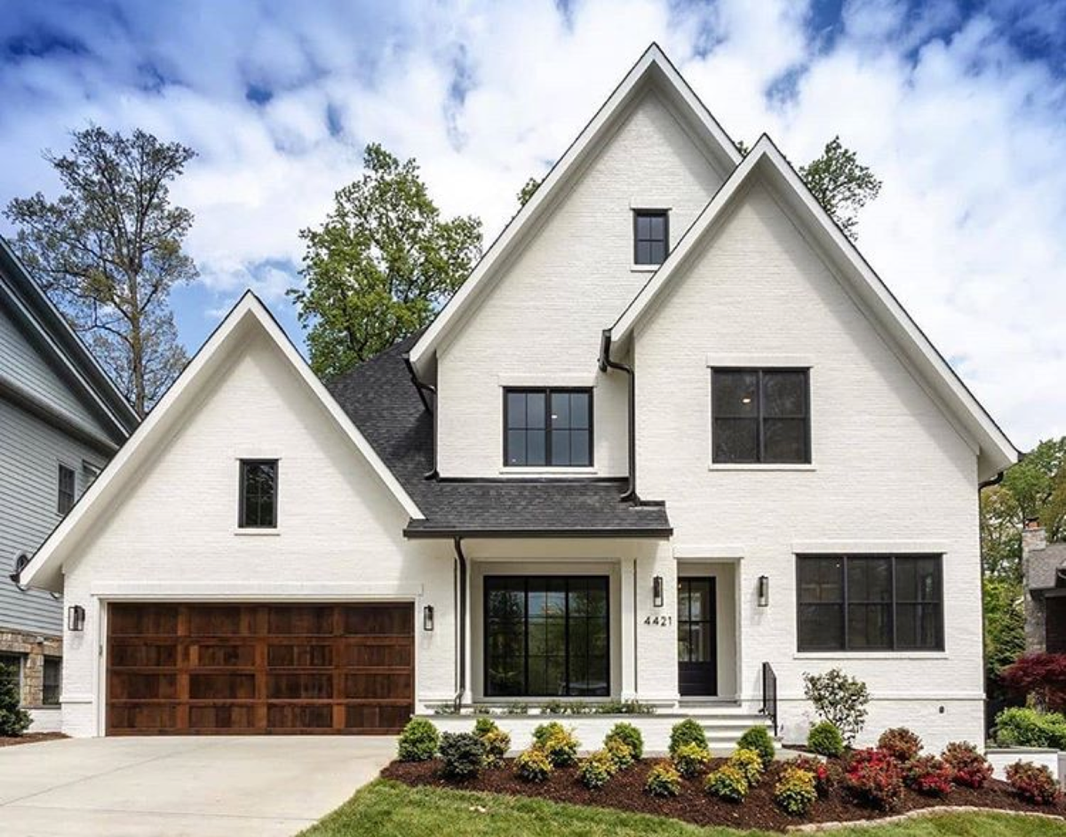 Your Brick Painter - The Best Way to Paint Your Brick