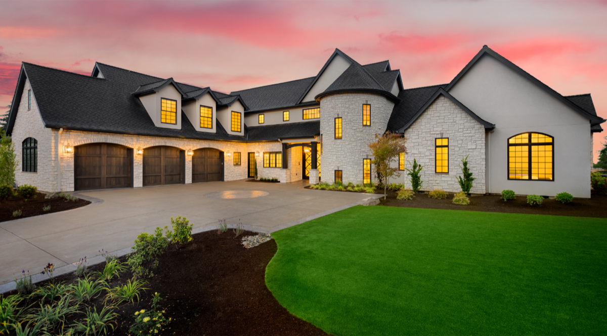 How Exterior Painting Boosts Your Home’s Market Value up to 5%