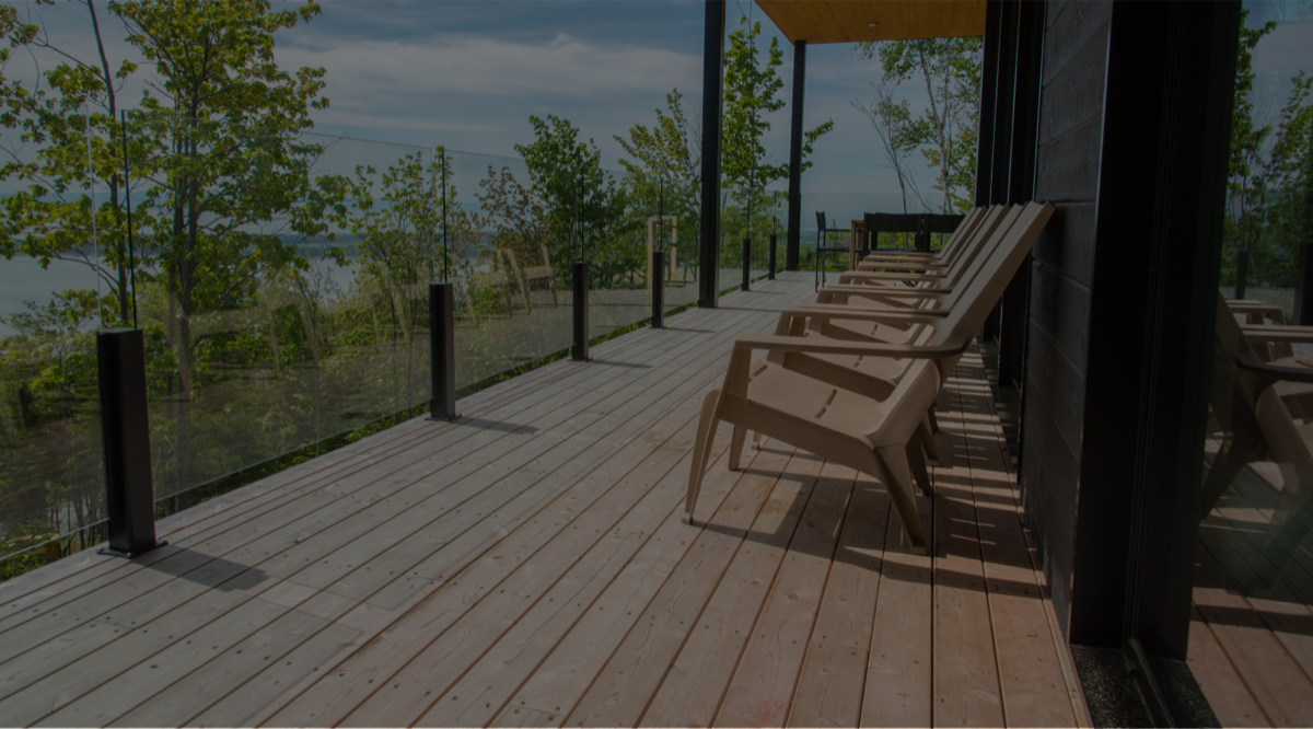 Deck Staining: Avoiding Common Pitfalls to Ensure a Long-Lasting Deck Stain