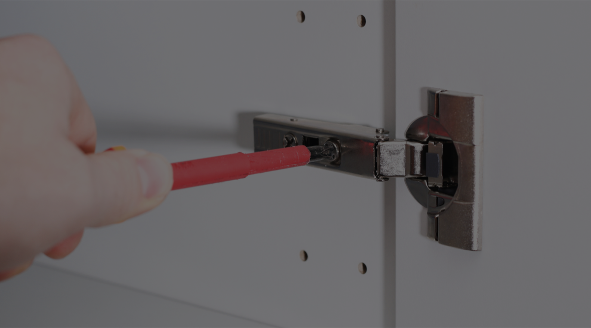 The Best Techniques for Painting Cabinet Latches and Hinges