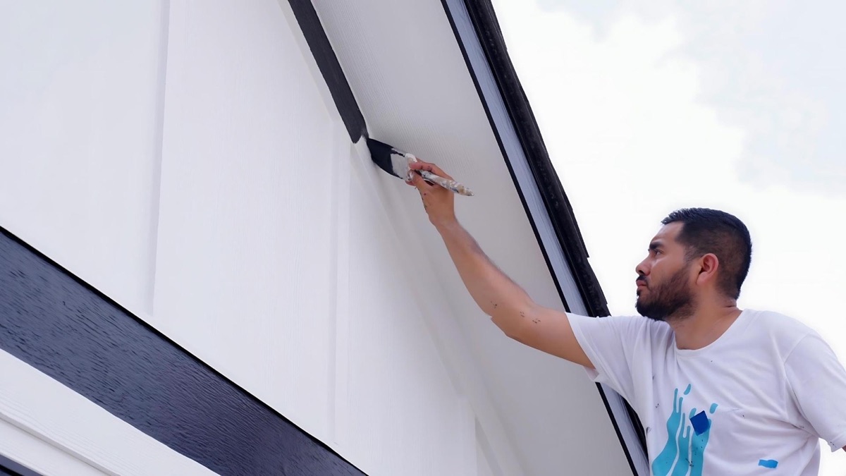What Tools Do You Need to Paint a Room Like a Pro?