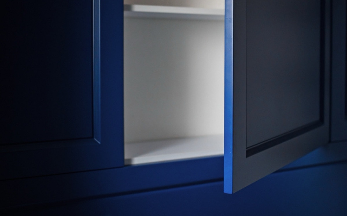 Should You Paint Your Cabinet Interiors? Get the Best Kitchen